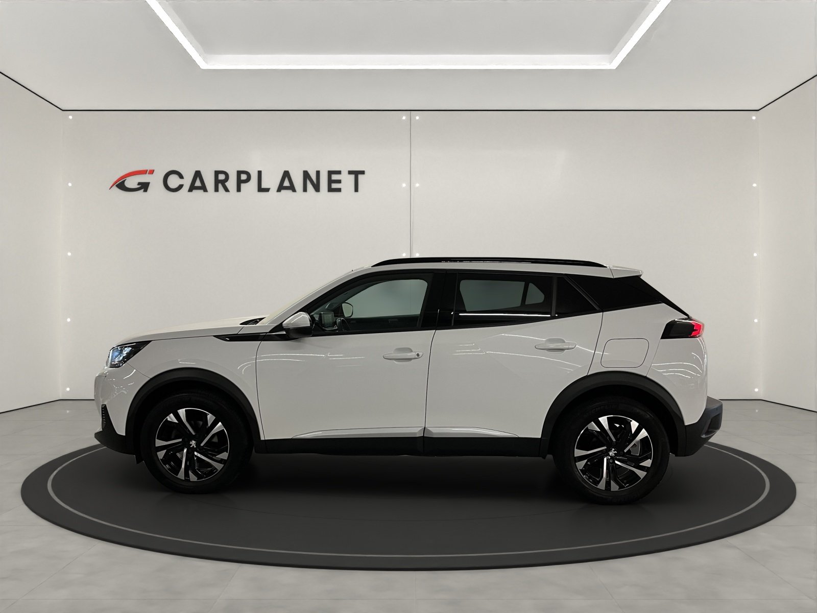 PEUGEOT 2008 1.2 PureTech 130 Allure, Benzin, Occasion / Gebraucht, Automatik - 3