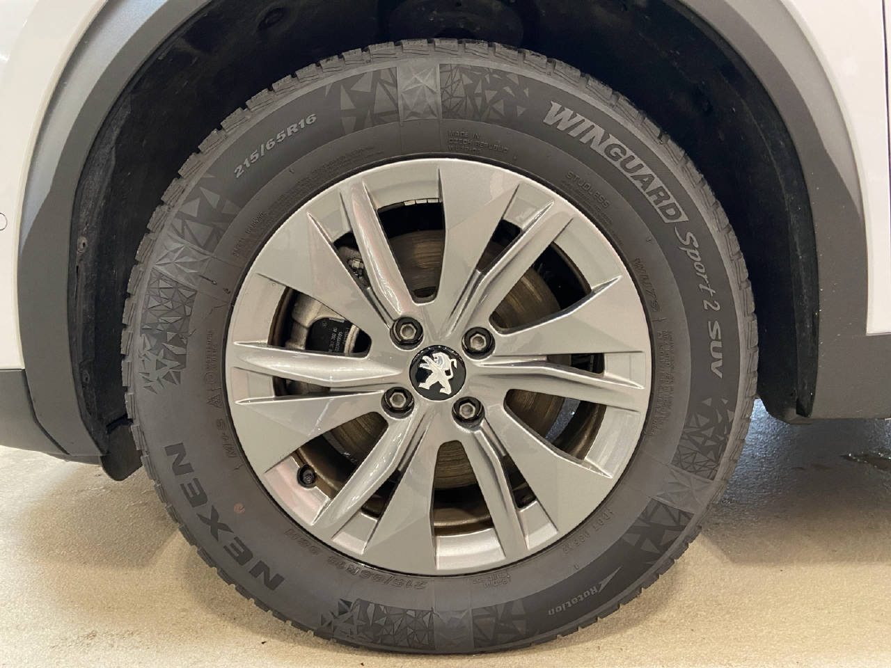 PEUGEOT 2008 1.2 Hybrid 145 GT, Hybride Léger Essence/Électricité, Occasion / Utilisé, Automatique - 5