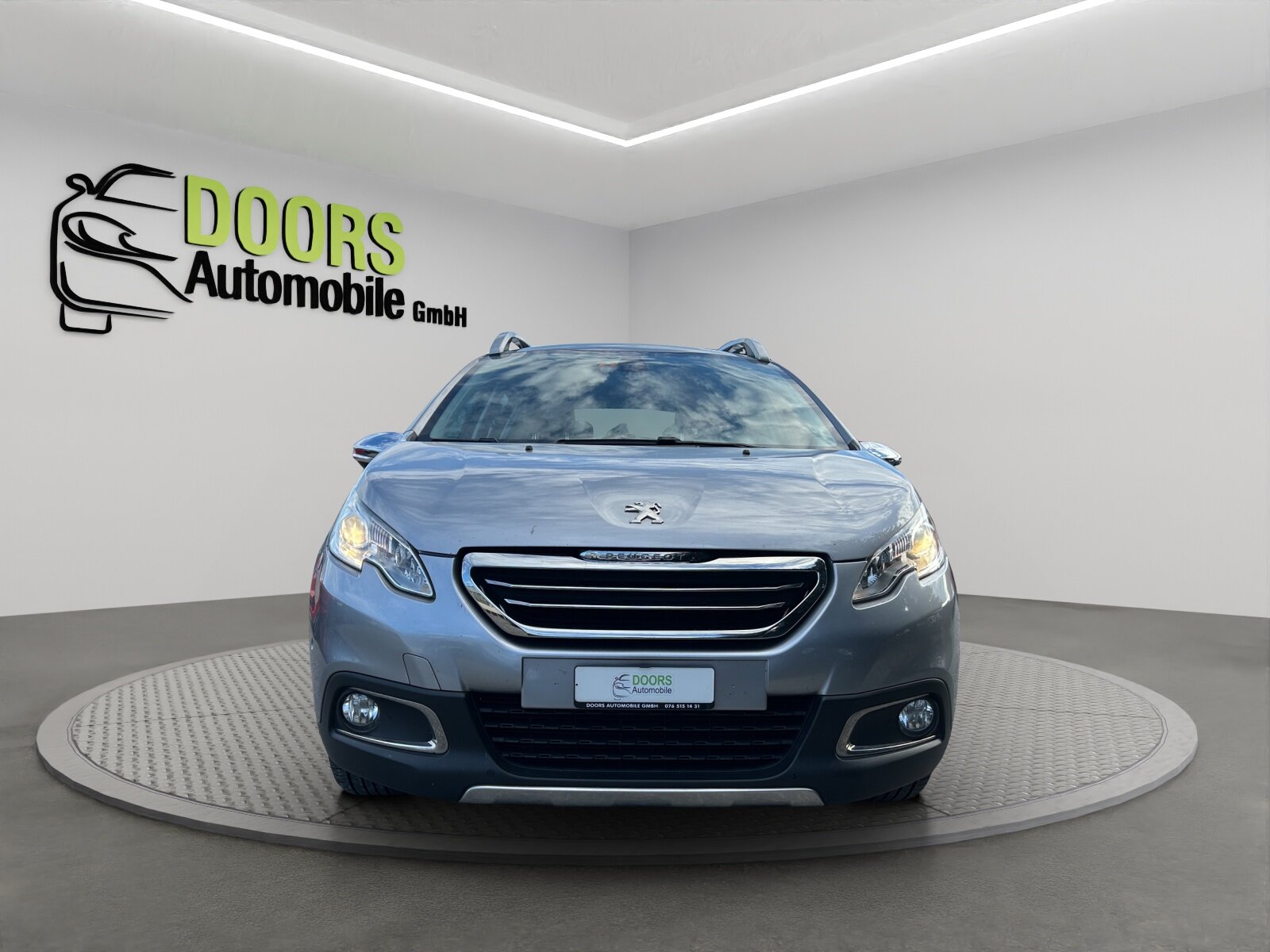 PEUGEOT 2008 1.2 PureTech Active, Benzin, Occasion / Gebraucht, Handschaltung - 2