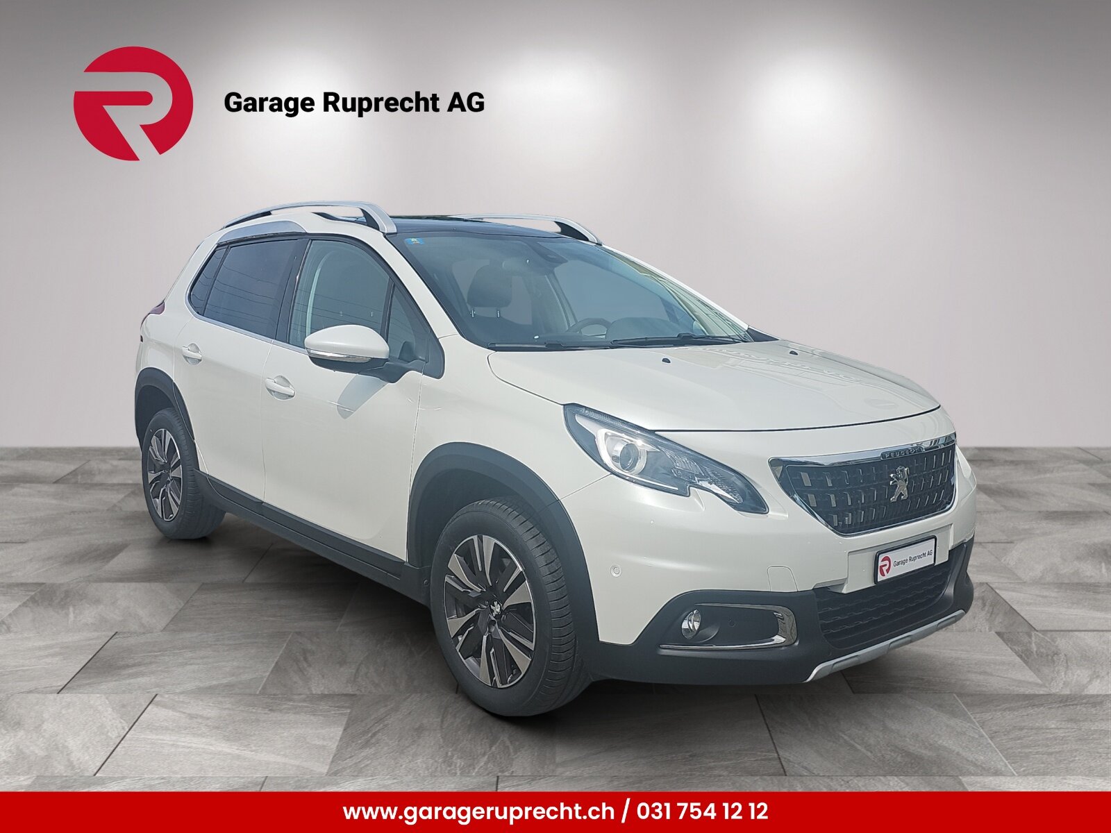 PEUGEOT 2008 1.2 PureTech 110 Allure S/S, Petrol, Second hand / Used, Automatic - 5