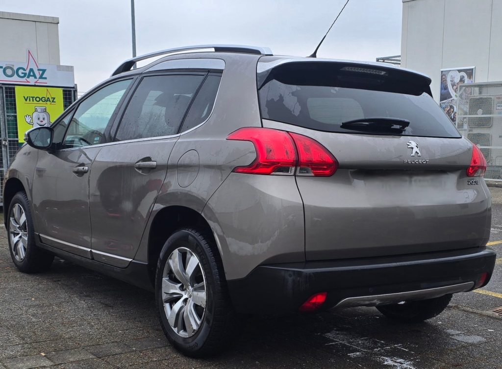 PEUGEOT 2008 1.2 PureTech Access, Benzina, Occasioni / Usate, Manuale - 4