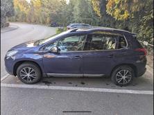 PEUGEOT 2008 1.2 PureTech 110 Allure S/S, Benzin, Occasion / Gebraucht, Handschaltung - 2