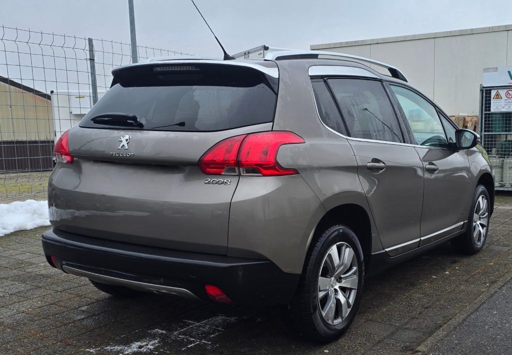 PEUGEOT 2008 1.2 PureTech Access, Benzina, Occasioni / Usate, Manuale - 3