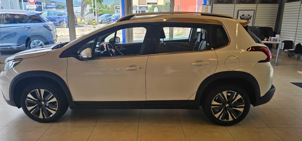 PEUGEOT 2008 1.2 PureTech 110 Allure S/S, Benzina, Occasioni / Usate, Automatico - 4