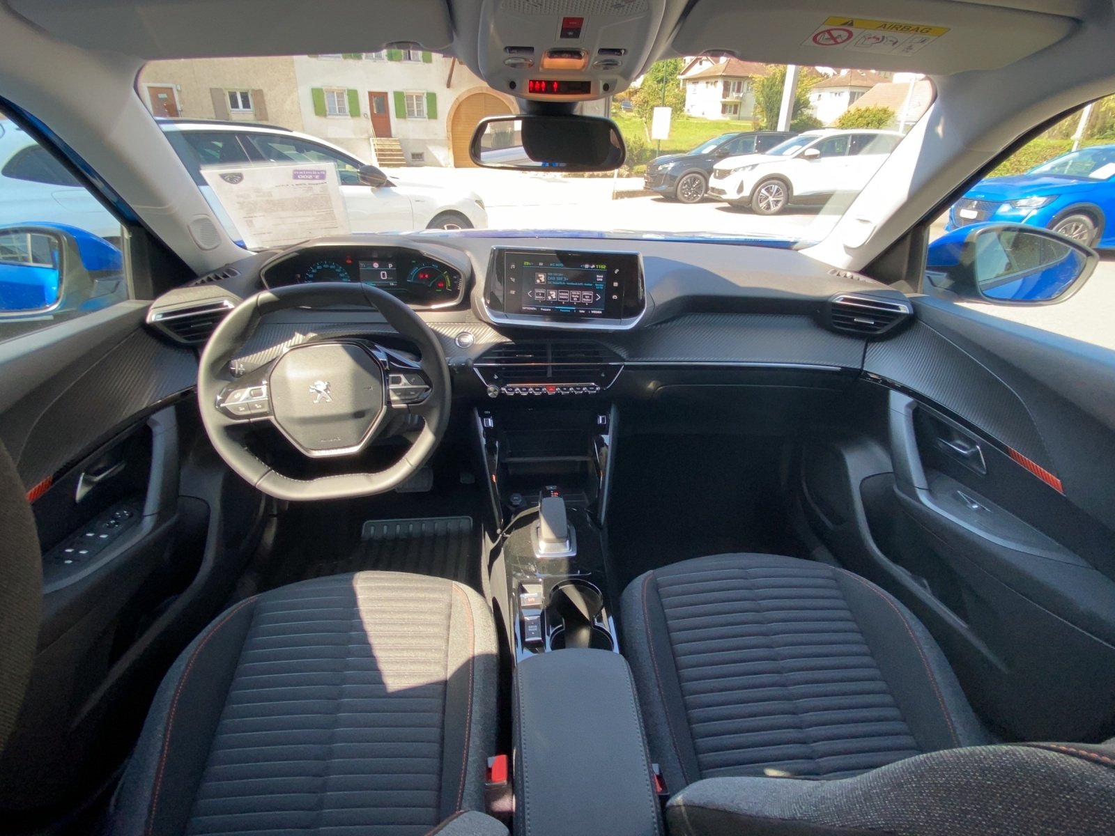 PEUGEOT 2008 e-Active, Electric, Ex-demonstrator, Automatic - 6