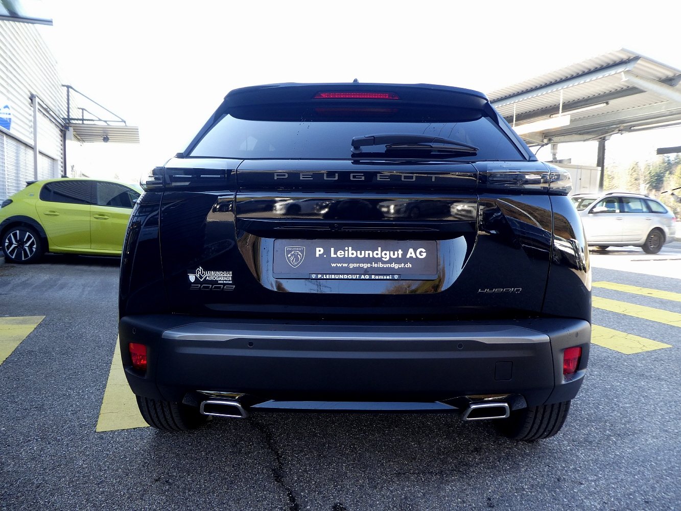 PEUGEOT 2008 1.2 Hybrid 145 Allure Premium, Mild-Hybrid Petrol/Electric, Ex-demonstrator, Automatic - 7