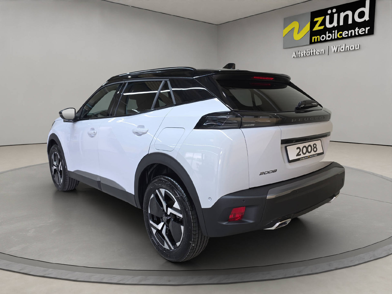 PEUGEOT 2008 1.2 PureTech 130 GT, Benzin, Vorführwagen, Automatik - 3