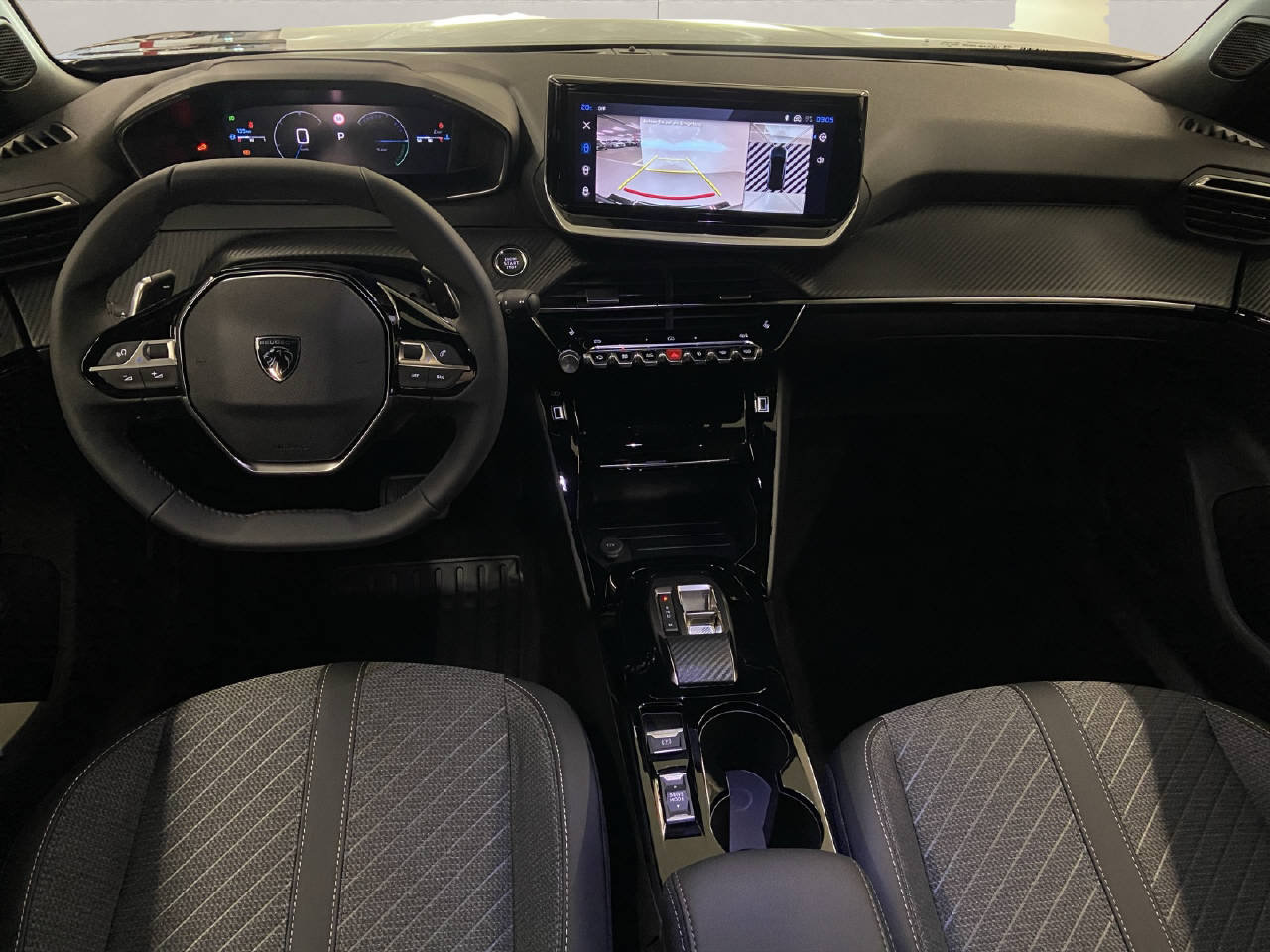 PEUGEOT 2008 1.2 Hybrid Allure Premium, Mild-Hybrid Benzin/Elektro, Vorführwagen, Automatik - 6