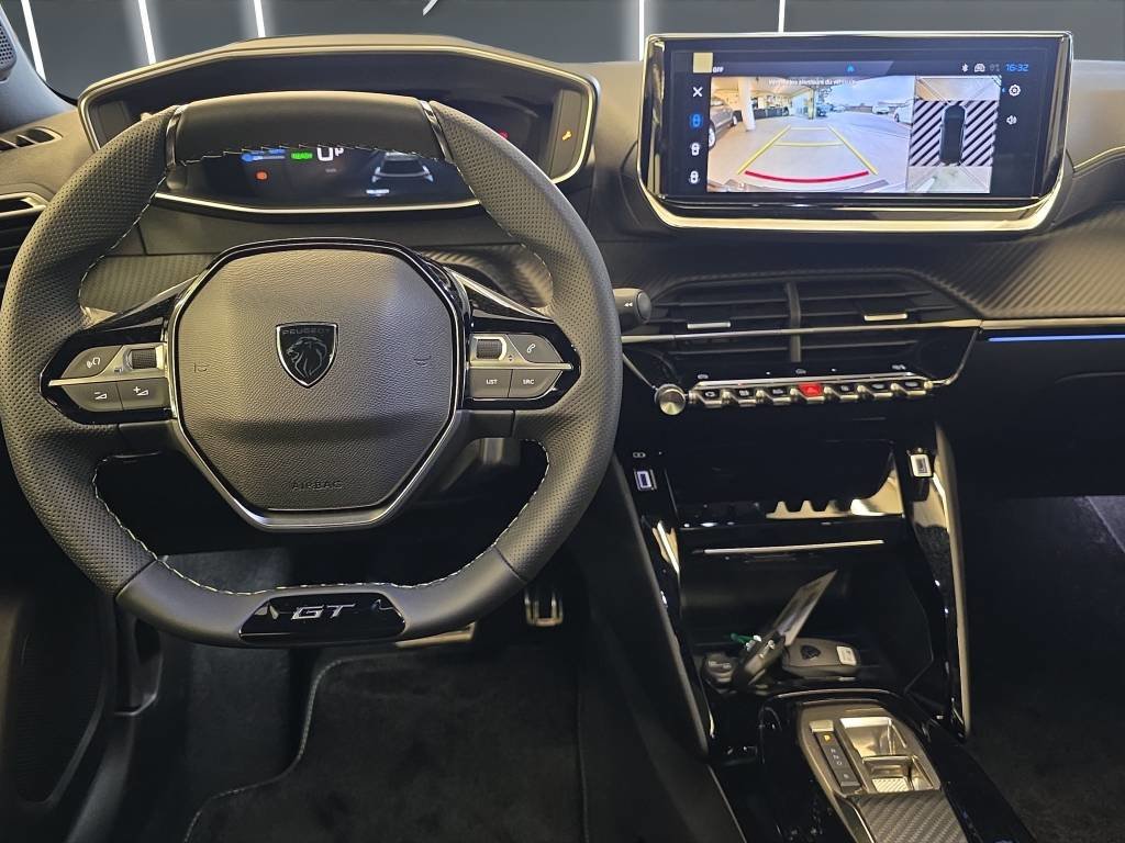 PEUGEOT 2008 156 e 54 kWh GT, Électrique, Voiture de démonstration, Automatique - 6