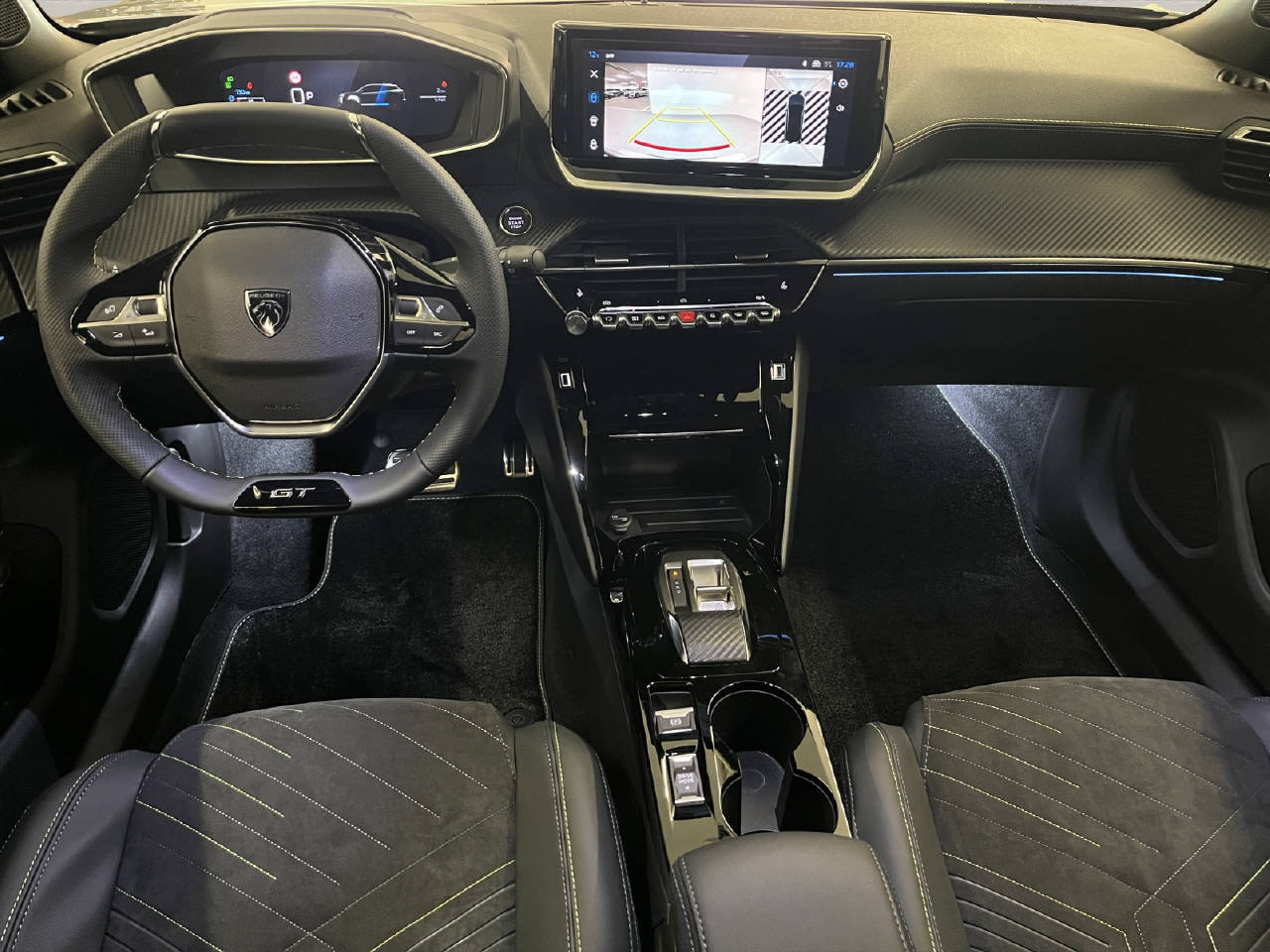PEUGEOT 2008 1.2 Hybrid 145 GT, Hybride Léger Essence/Électricité, Voiture de démonstration, Automatique - 6