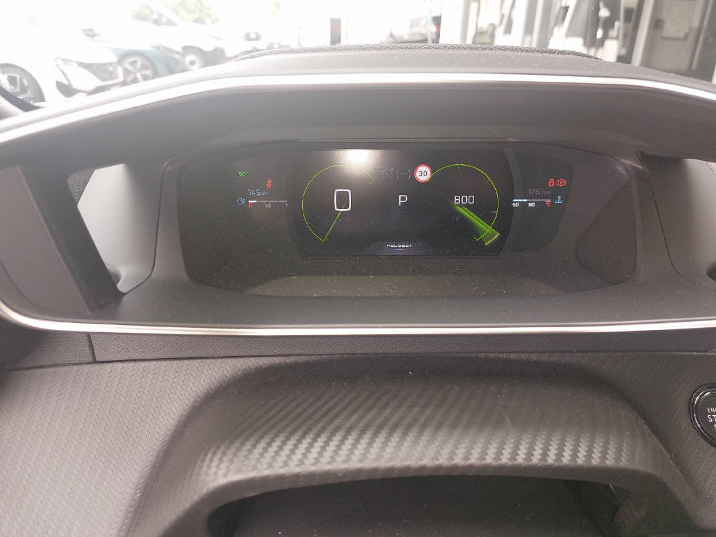 PEUGEOT 2008 1.2 Hybrid 145 GT, Hybride Léger Essence/Électricité, Voiture de démonstration, Automatique - 6