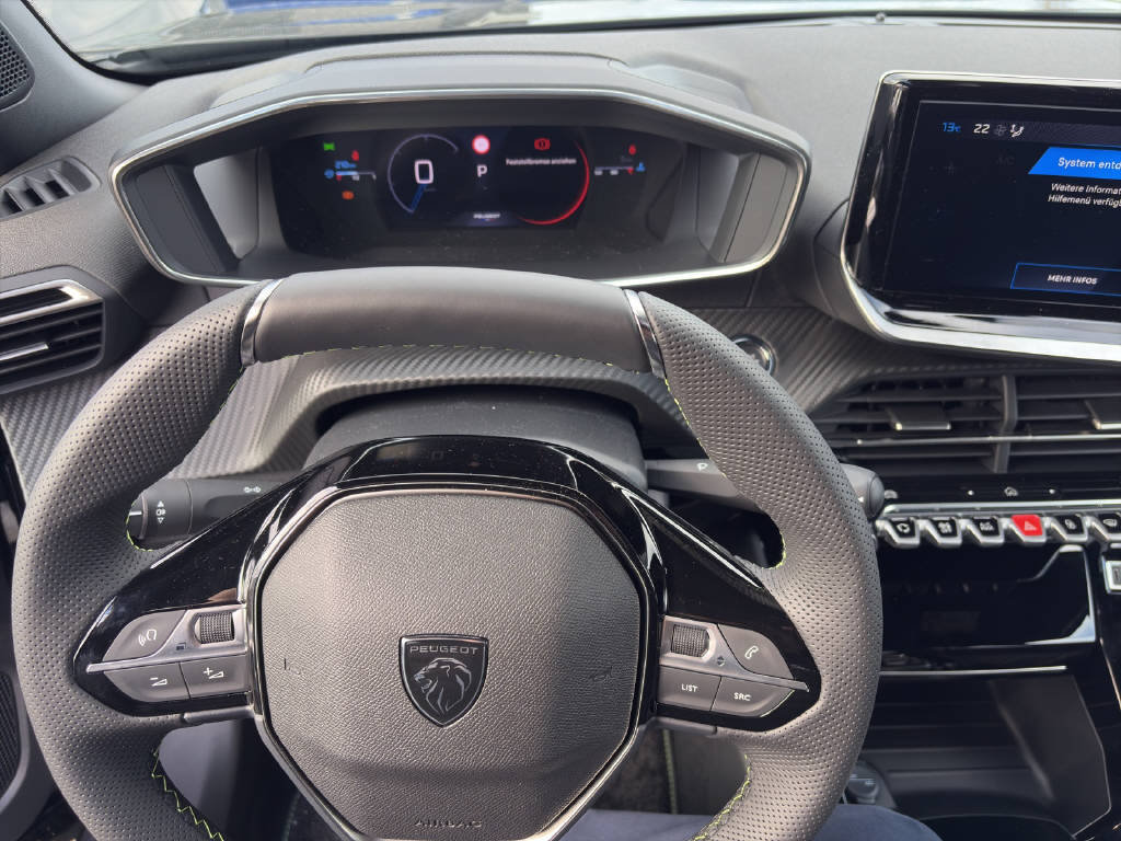 PEUGEOT 2008 1.2 Hybrid 145 GT, Hybride Leggero Benzina/Elettrica, Auto dimostrativa, Automatico - 6