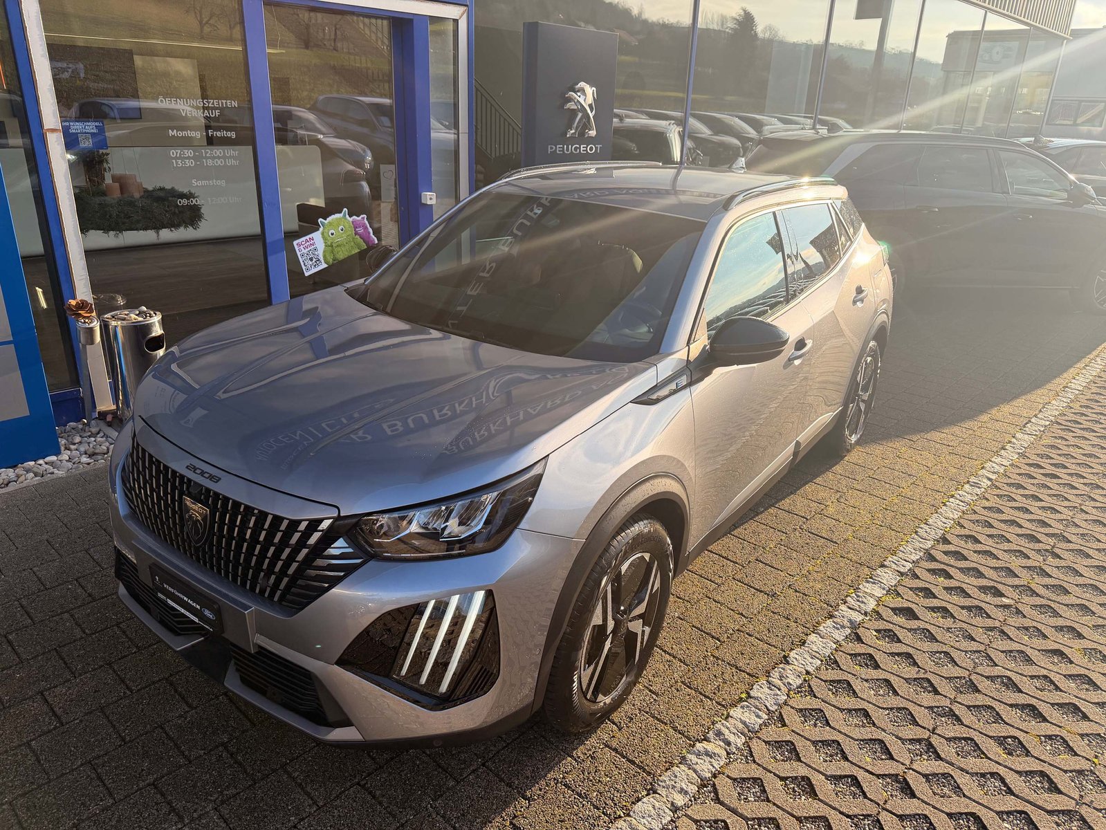 PEUGEOT 2008 e-Allure 5 Jahre Garantie I Wärmepumpe, Electric, Ex-demonstrator, Automatic - 2