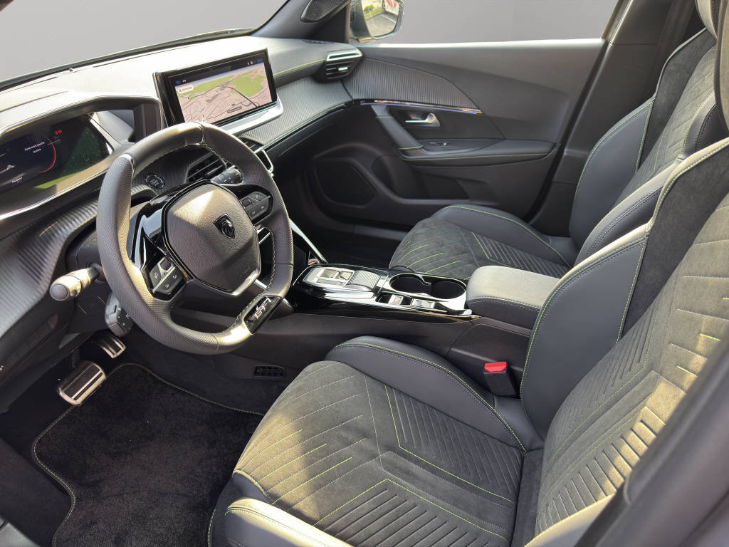 PEUGEOT 2008 1.2 Hybrid 145 GT, Mild-Hybrid Benzin/Elektro, Vorführwagen, Automatik - 6