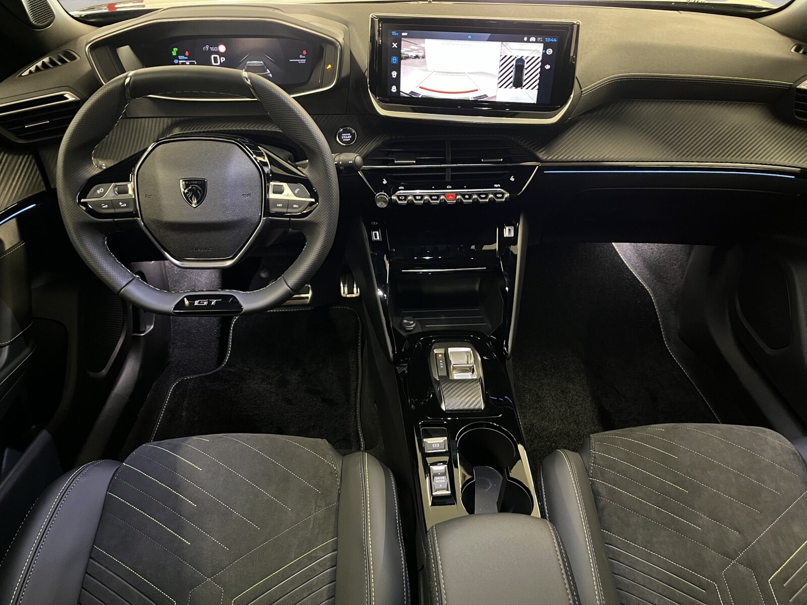 PEUGEOT 2008 1.2 Hybrid 145 GT, Hybride Leggero Benzina/Elettrica, Auto dimostrativa, Automatico - 6