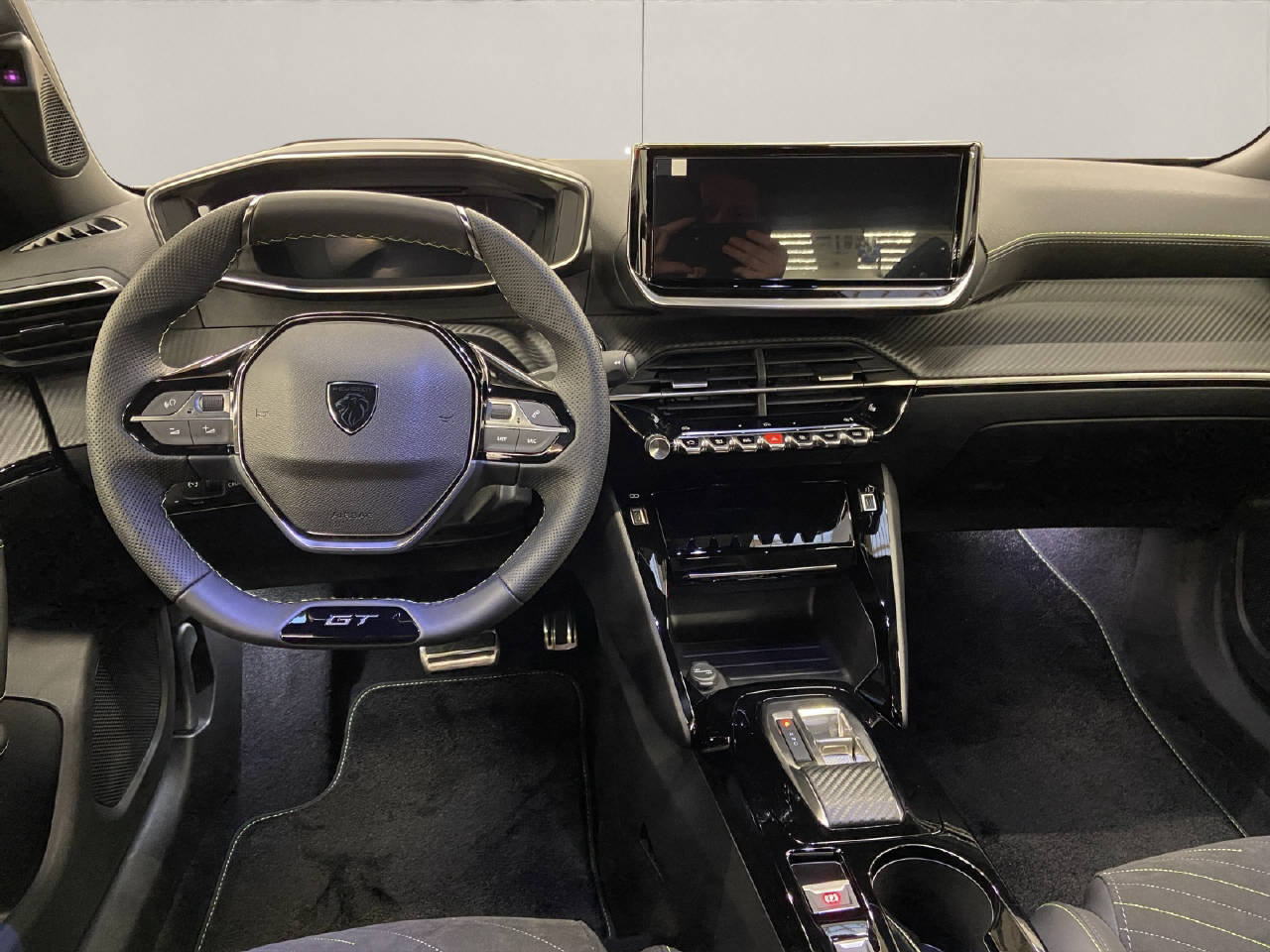 PEUGEOT 2008 1.2 Hybrid 145 GT, Hybride Léger Essence/Électricité, Voiture de démonstration, Automatique - 6
