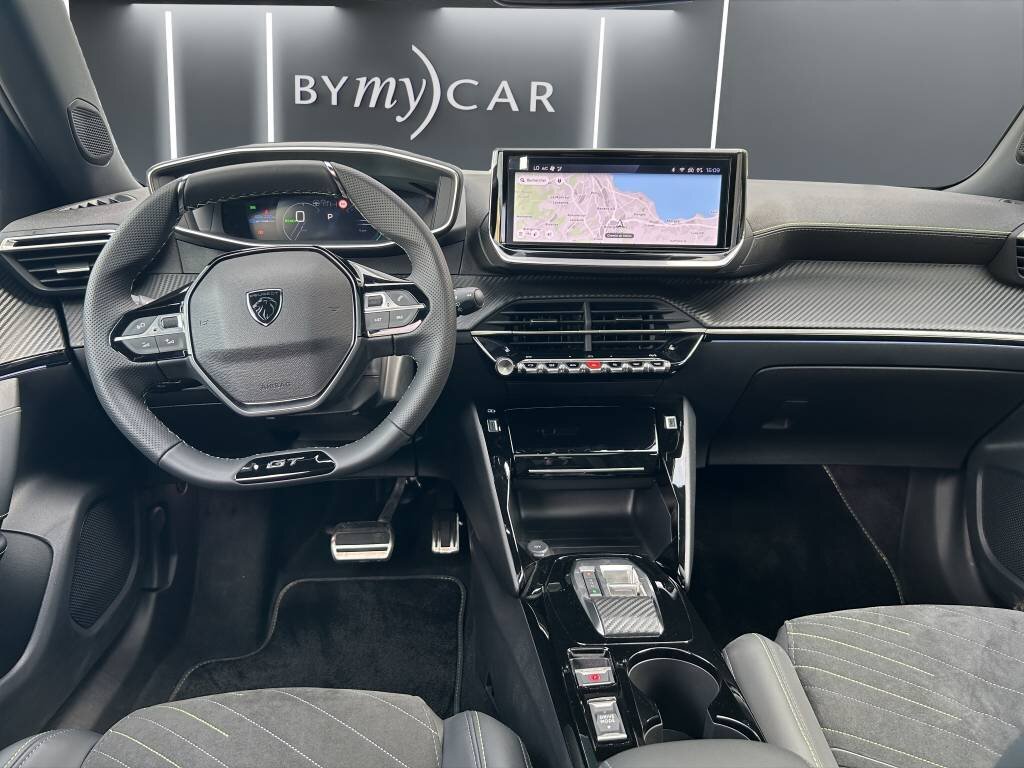 PEUGEOT 2008 156 e 54 kWh GT, Elektro, Vorführwagen, Automatik - 6