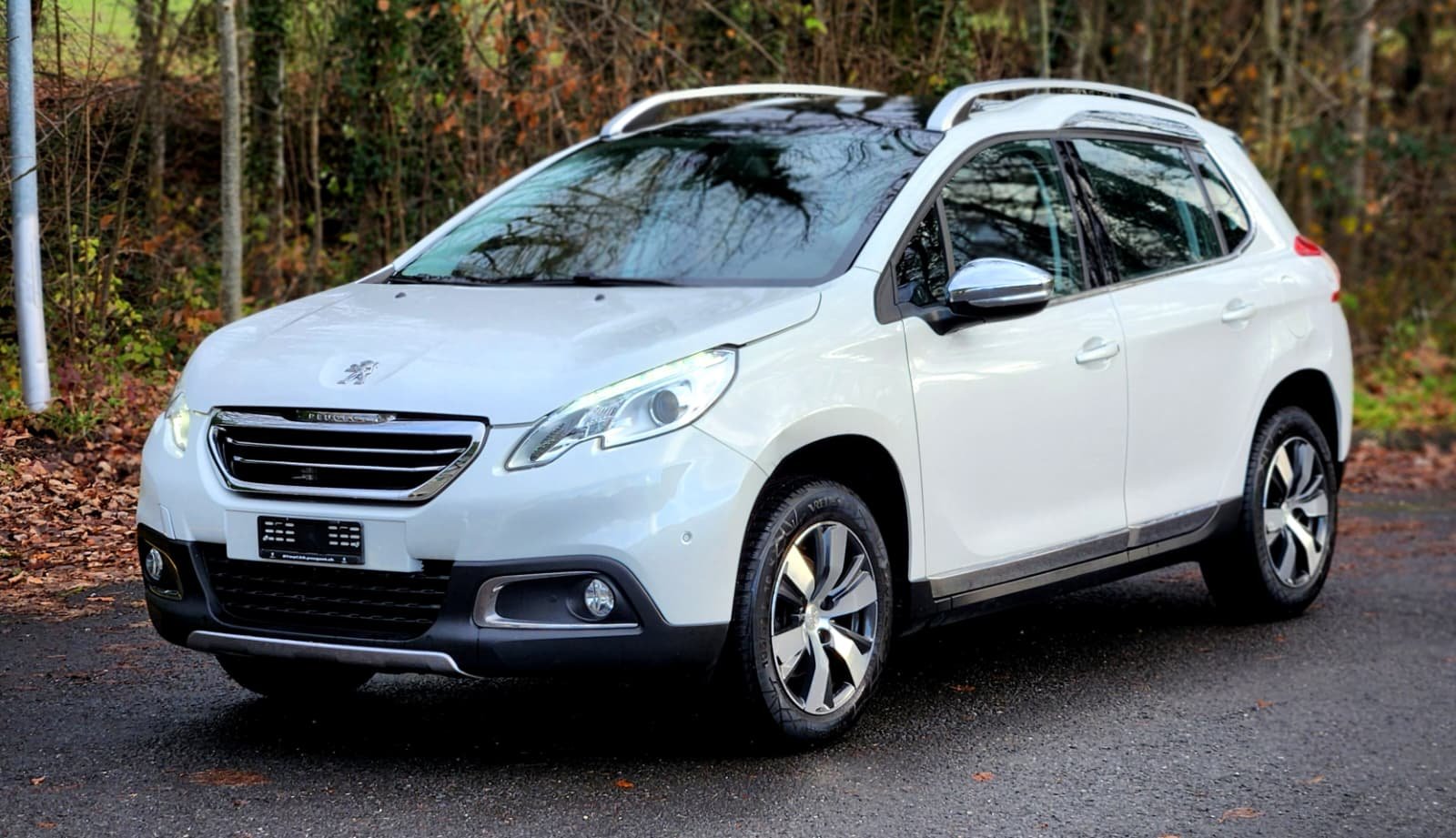 PEUGEOT 2008 1.2 PureTech Allure EAT6, Benzina, Occasioni / Usate, Automatico - 3