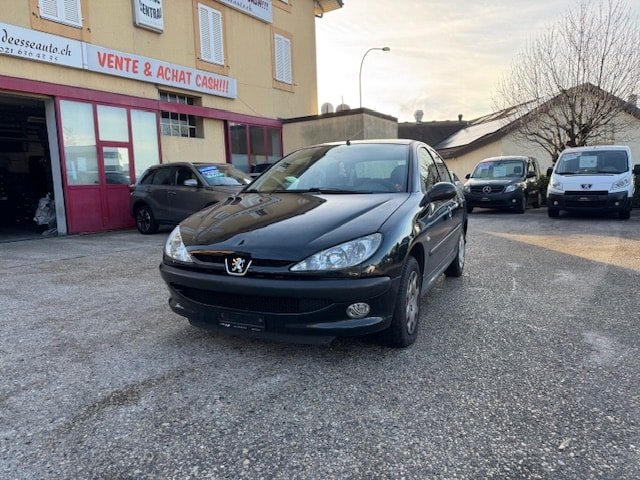 PEUGEOT 206 1.4 16V Premium, Benzin, Occasion / Gebraucht, Handschaltung - 2