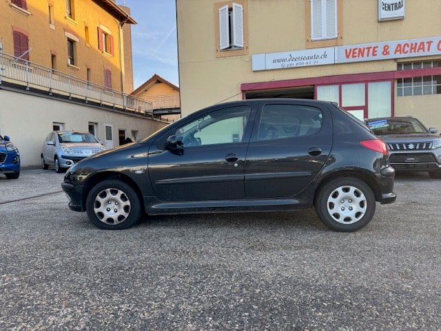 PEUGEOT 206 1.4 16V Premium, Benzin, Occasion / Gebraucht, Handschaltung - 5
