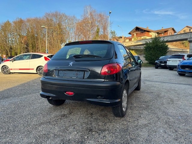PEUGEOT 206 1.4 16V Premium, Benzin, Occasion / Gebraucht, Handschaltung - 6