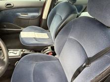 PEUGEOT 206 1.6 16V (XT) Premium, Essence, Occasion / Utilisé, Automatique - 7