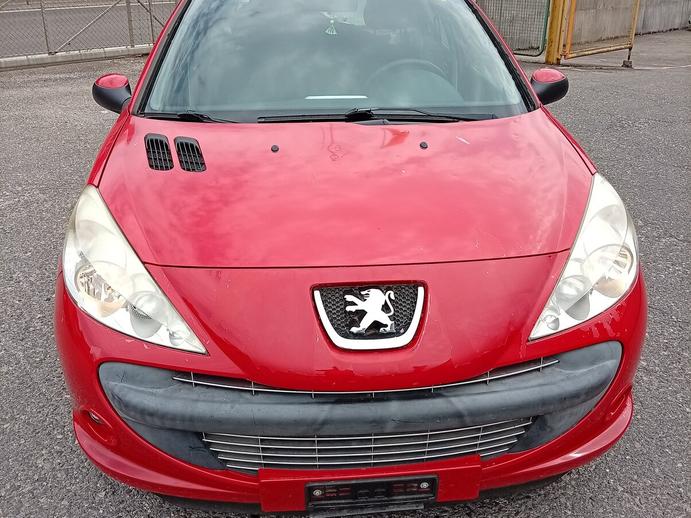 PEUGEOT 206+ 1.4 Trendy, Benzin, Occasion / Gebraucht, Handschaltung