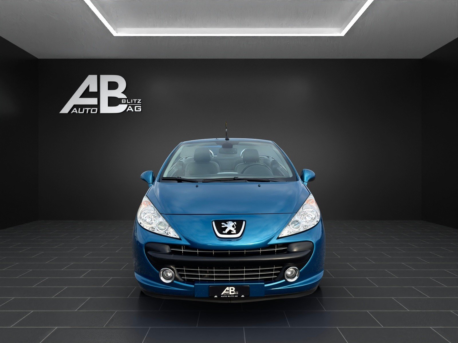 PEUGEOT 207 CC 1.6 16V Turbo Sport