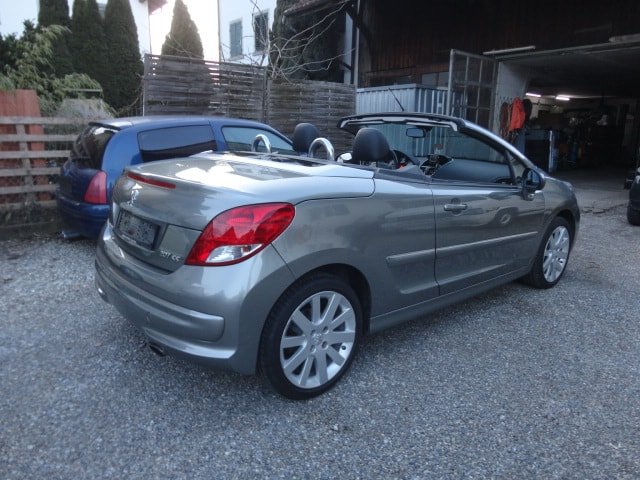 PEUGEOT 207 CC 1.6 16V Turbo Sport, Benzin, Occasion / Gebraucht, Handschaltung - 3