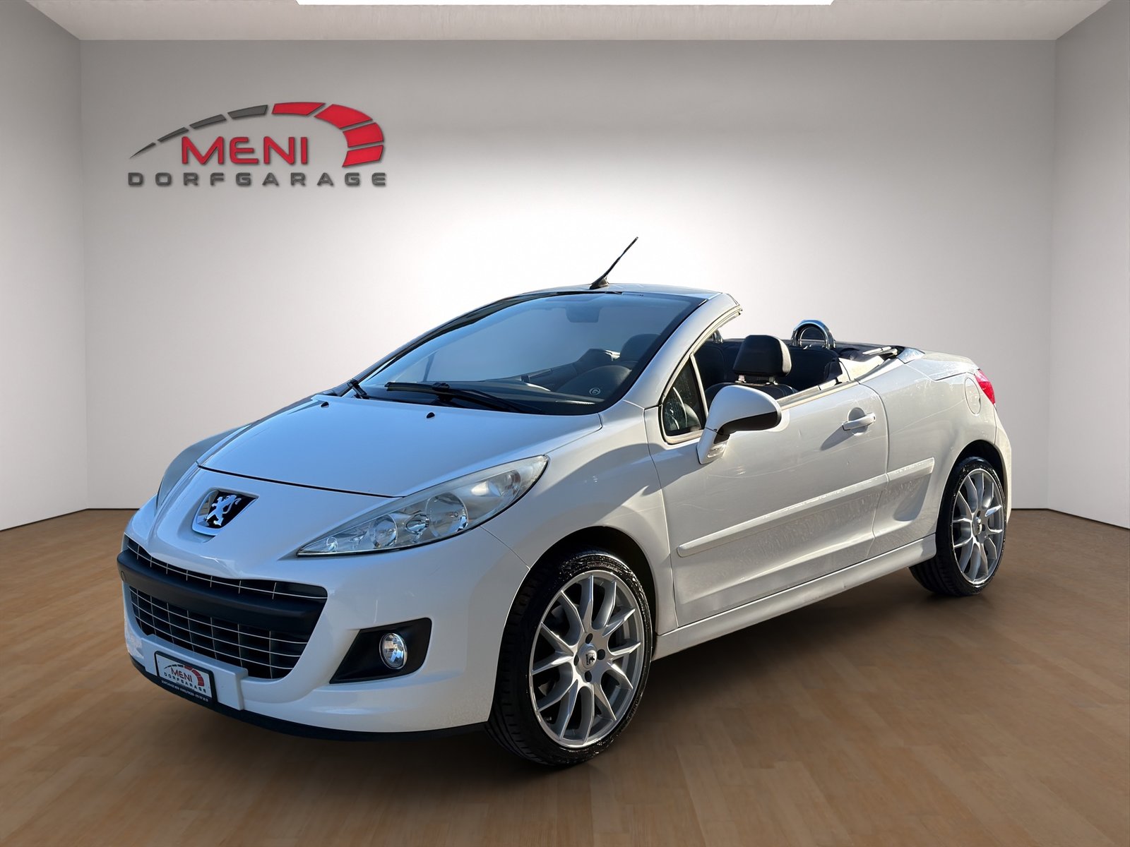 PEUGEOT 207 CC 1.6 16V Active, Essence, Occasion / Utilisé, Manuelle - 3