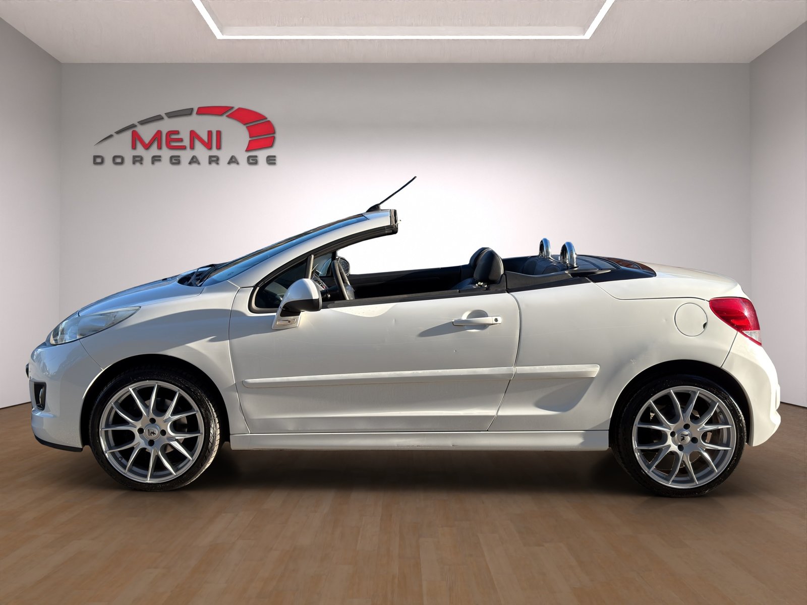 PEUGEOT 207 CC 1.6 16V Active, Essence, Occasion / Utilisé, Manuelle - 4