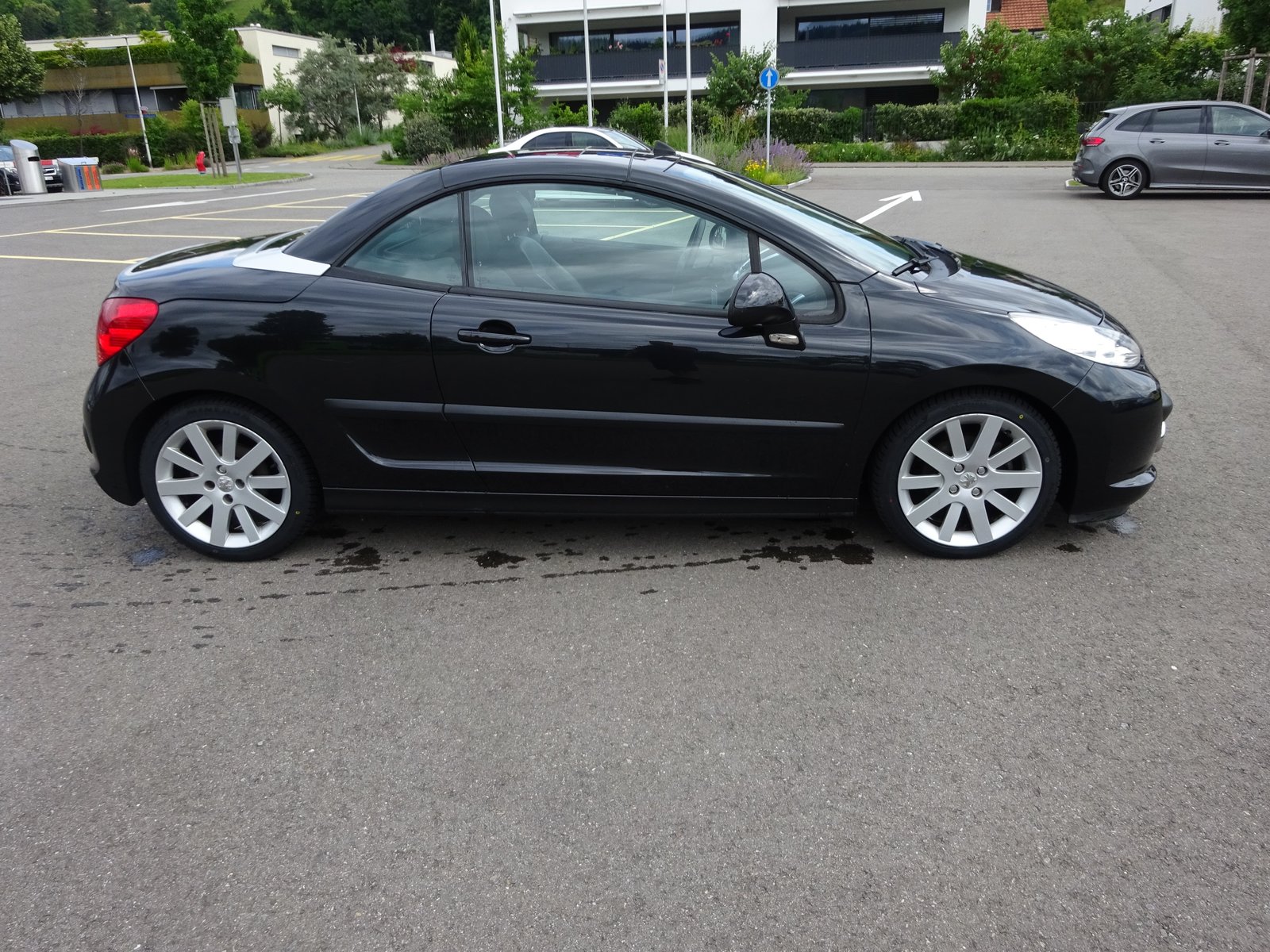 PEUGEOT 207 CC 1.6 16V Turbo Sport, Petrol, Second hand / Used, Manual - 6