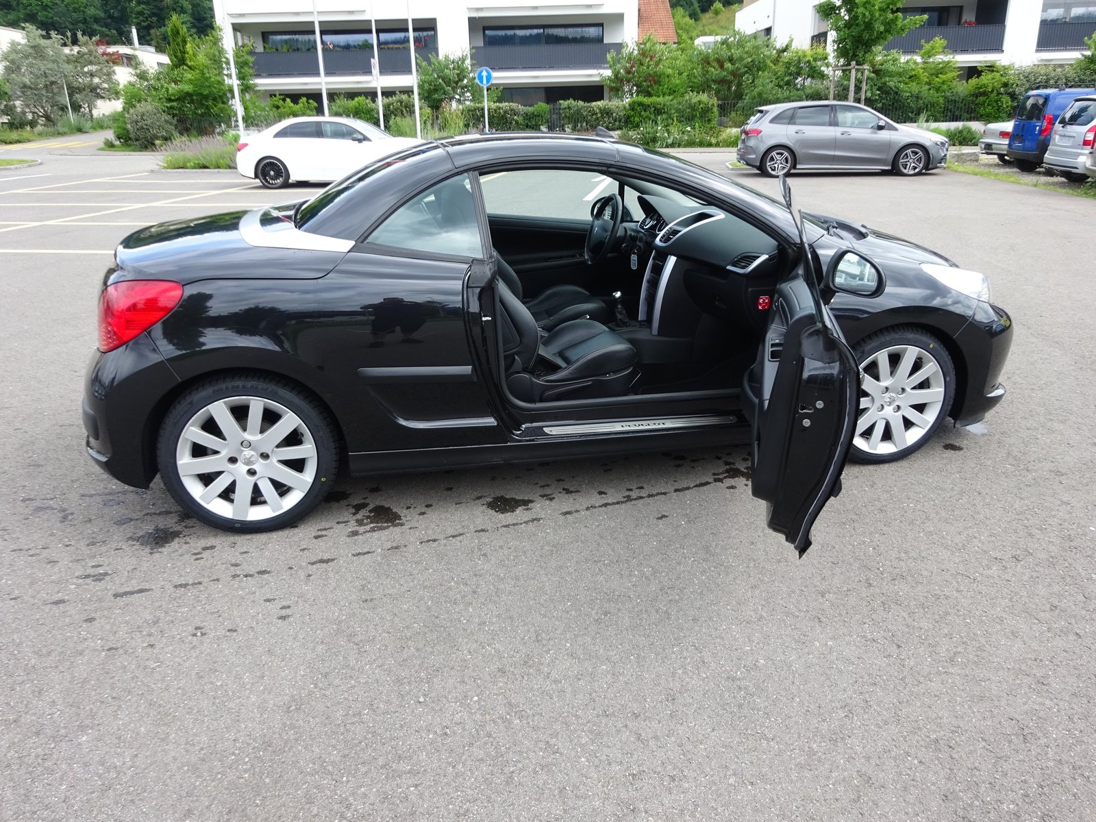 PEUGEOT 207 CC 1.6 16V Turbo Sport, Petrol, Second hand / Used, Manual - 7