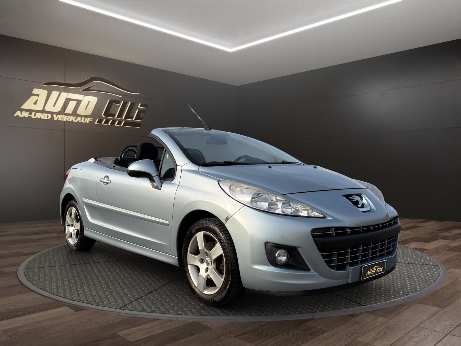 PEUGEOT 207 CC 1.6 16V Swiss Edition, Essence, Occasion / Utilisé, Manuelle - 3