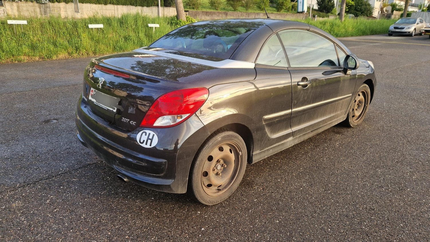 PEUGEOT 207 CC 1.6 16V Turbo Sport, Petrol, Second hand / Used, Manual - 7
