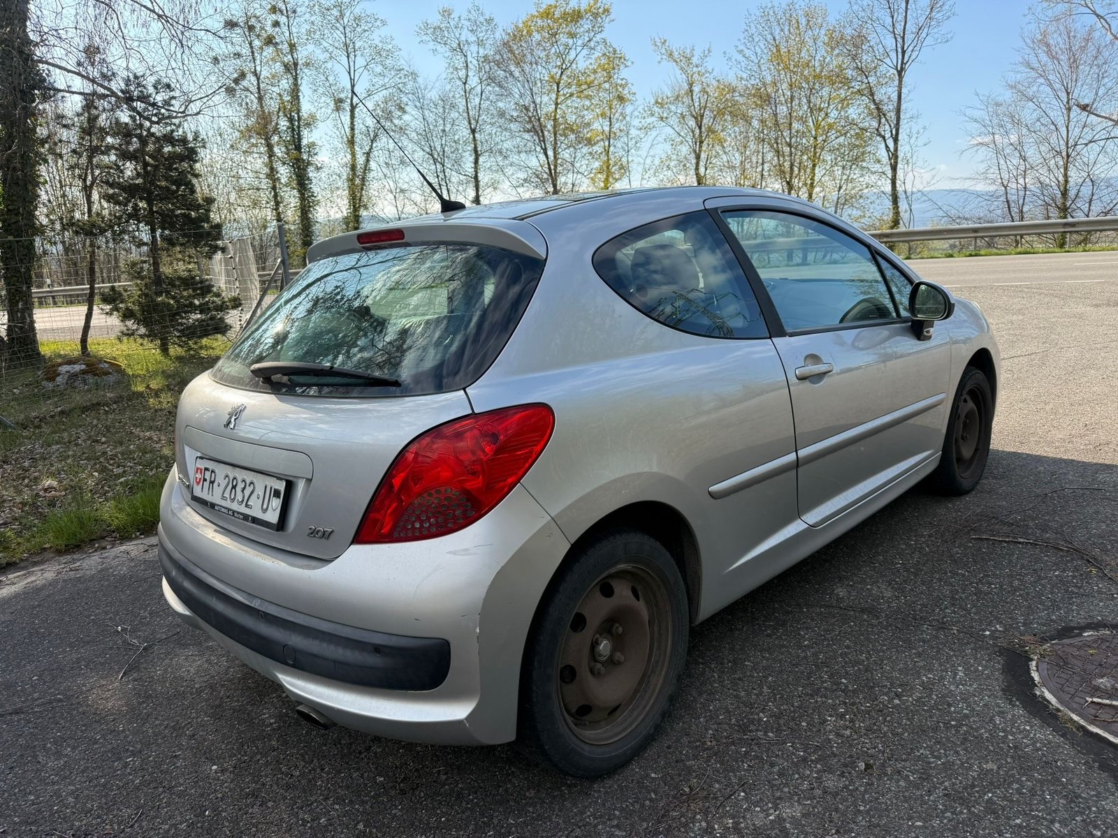 PEUGEOT 207 1.6 16V Turbo XSI, Petrol, Second hand / Used, Manual - 4