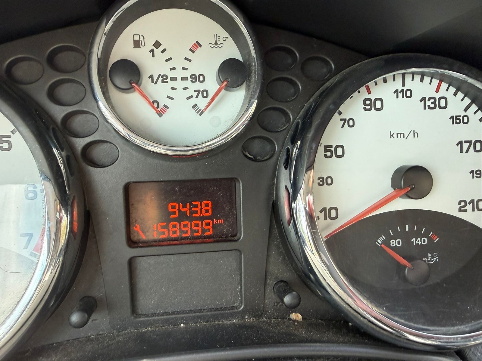 PEUGEOT 207 1.6 16V Turbo XSI, Petrol, Second hand / Used, Manual - 6