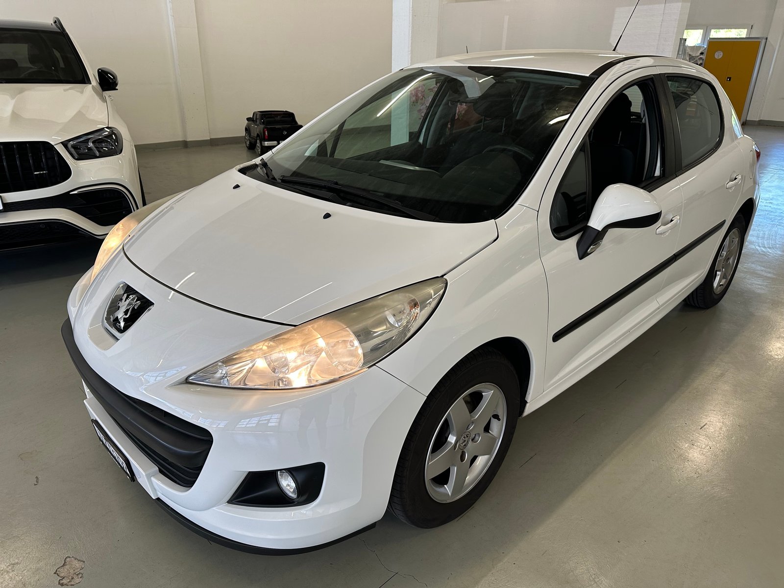 PEUGEOT 207 1.4 16V Trendy, Benzina, Occasioni / Usate, Manuale - 3