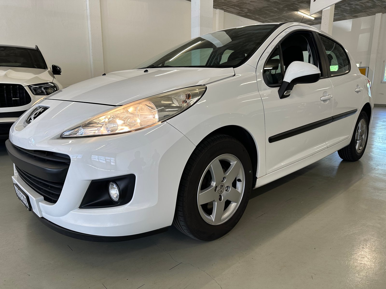 PEUGEOT 207 1.4 16V Trendy, Benzina, Occasioni / Usate, Manuale - 4