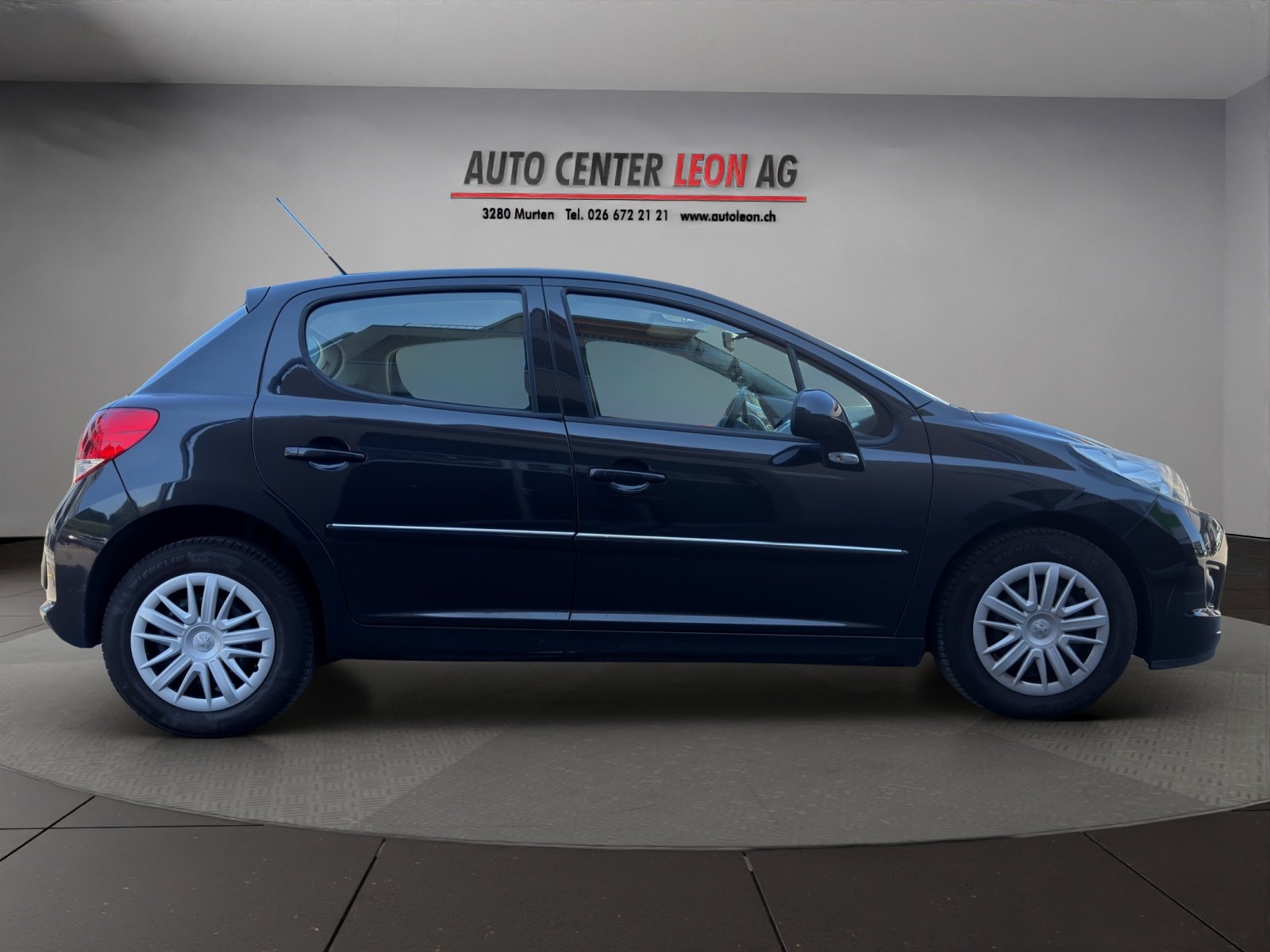 PEUGEOT 207 1.4 16V Allure, Benzin, Occasion / Gebraucht, Handschaltung - 7