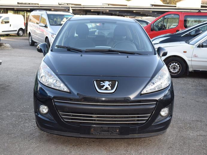 PEUGEOT 207 1.4 16V Active, Petrol, Second hand / Used, Manual