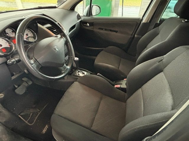 PEUGEOT 1.6 16V Sport, Benzin, Occasion / Gebraucht, Automatik - 6