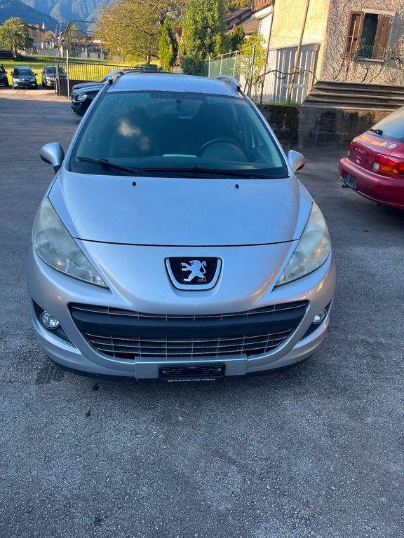 PEUGEOT 207 SW 1.4 16V 95 Active, Benzin, Occasion / Gebraucht, Handschaltung - 4