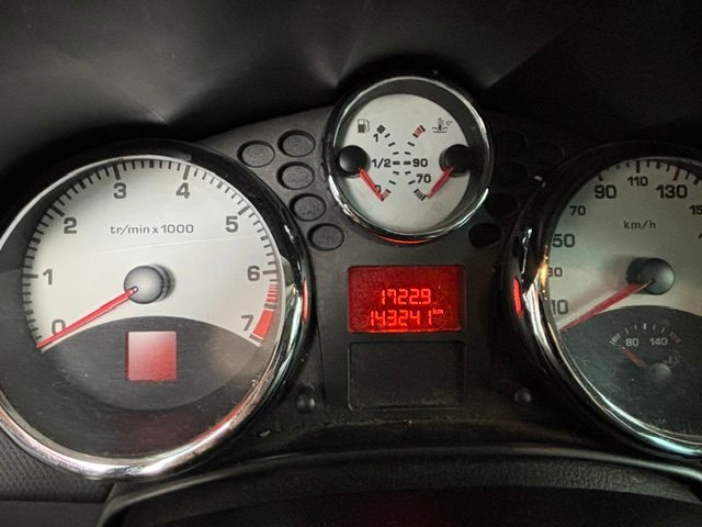 PEUGEOT 1.6 16V Sport, Benzin, Occasion / Gebraucht, Automatik - 5