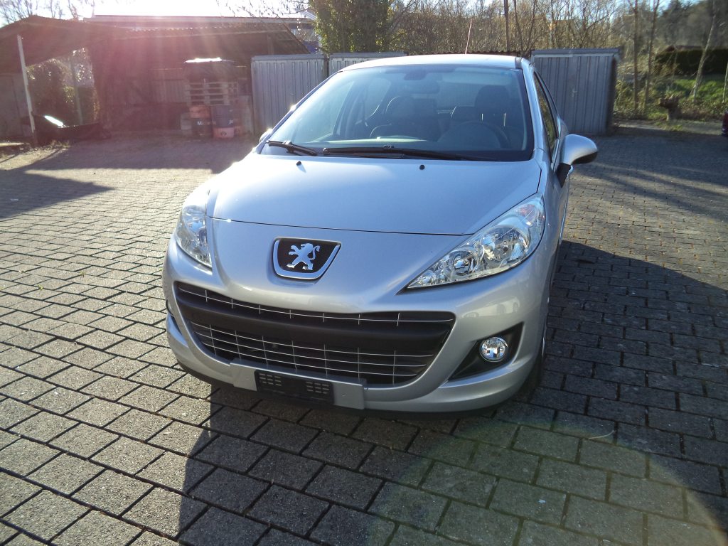PEUGEOT 207 1.6 16V Allure