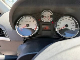 PEUGEOT 207 1.4 16V 95 Swiss Edition AC, Essence, Occasion / Utilisé, Manuelle - 5