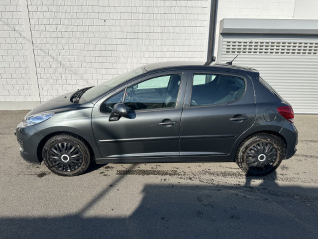 PEUGEOT 207 1.4 16V Millesim 200