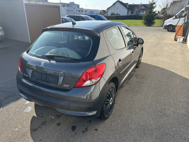 PEUGEOT 207 1.4 16V Millesim 200, Petrol, Second hand / Used, Manual - 4