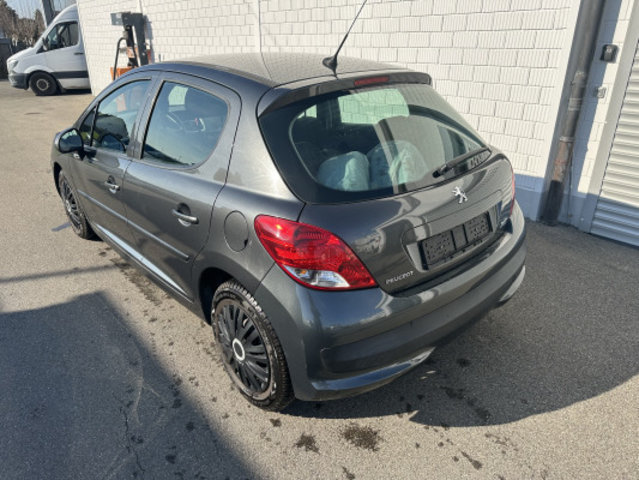 PEUGEOT 207 1.4 16V Millesim 200, Petrol, Second hand / Used, Manual - 6
