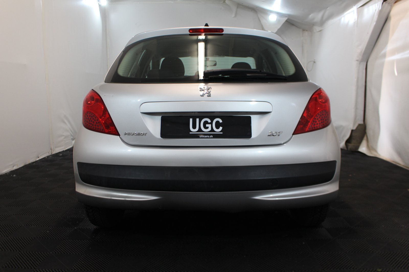 PEUGEOT 207 1.4 16V 95 Trendy, Essence, Occasion / Utilisé, Automatique - 5